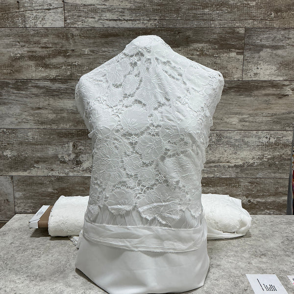 Valentina Off White/Blanc - Sold by the half yard