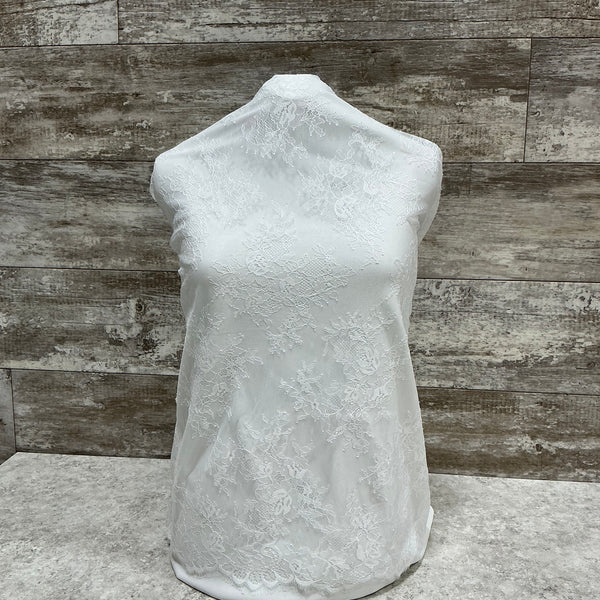 Bridal Lace Chantilly Charlotte 01 - Sold by the half yard