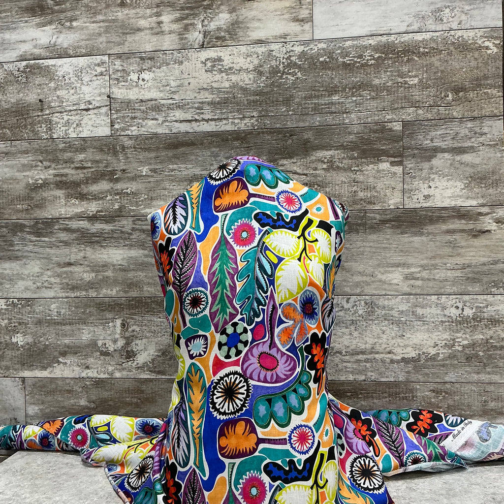 Beautiful Africa - sold by the half yard