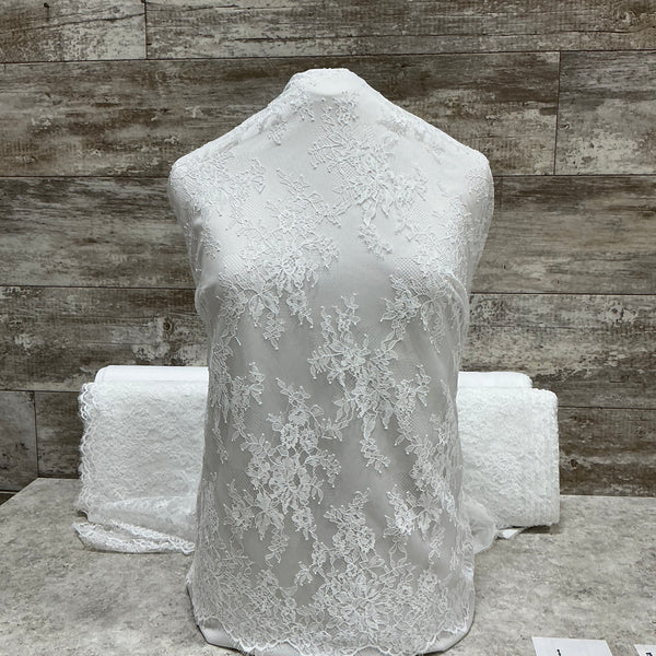 London Exquisite 01 / Sold by the half yard