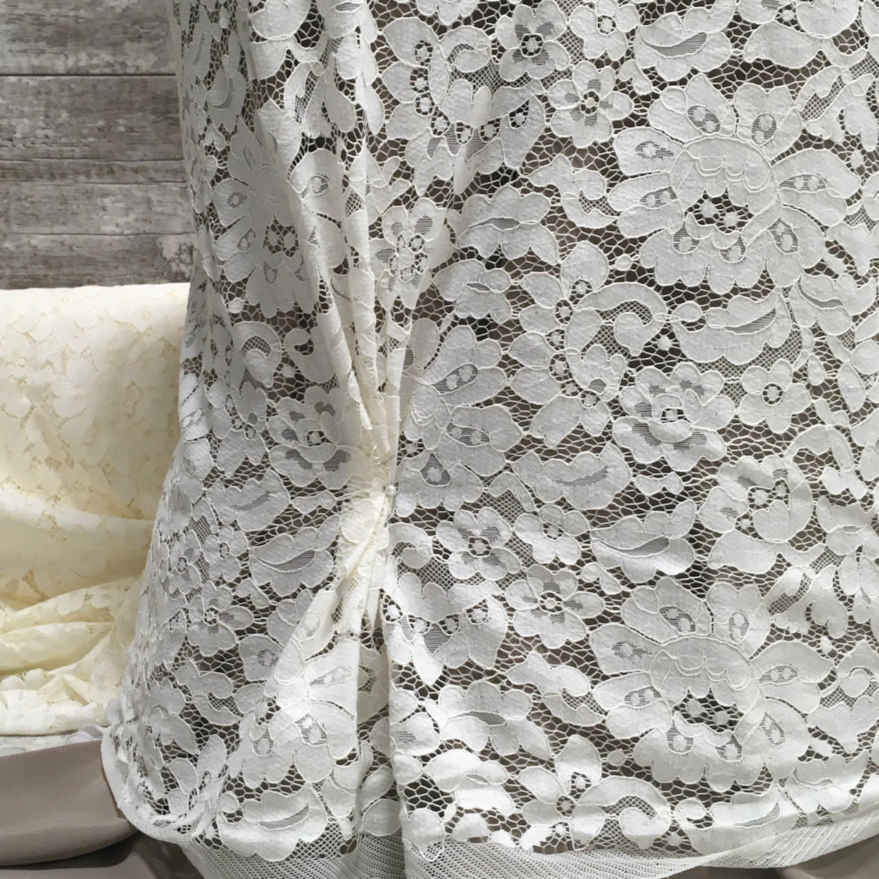 Valentino Lace / Oyster - Sold by the half yard
