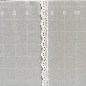 Trim Lace / Small Scallop White - Sold by the half yard