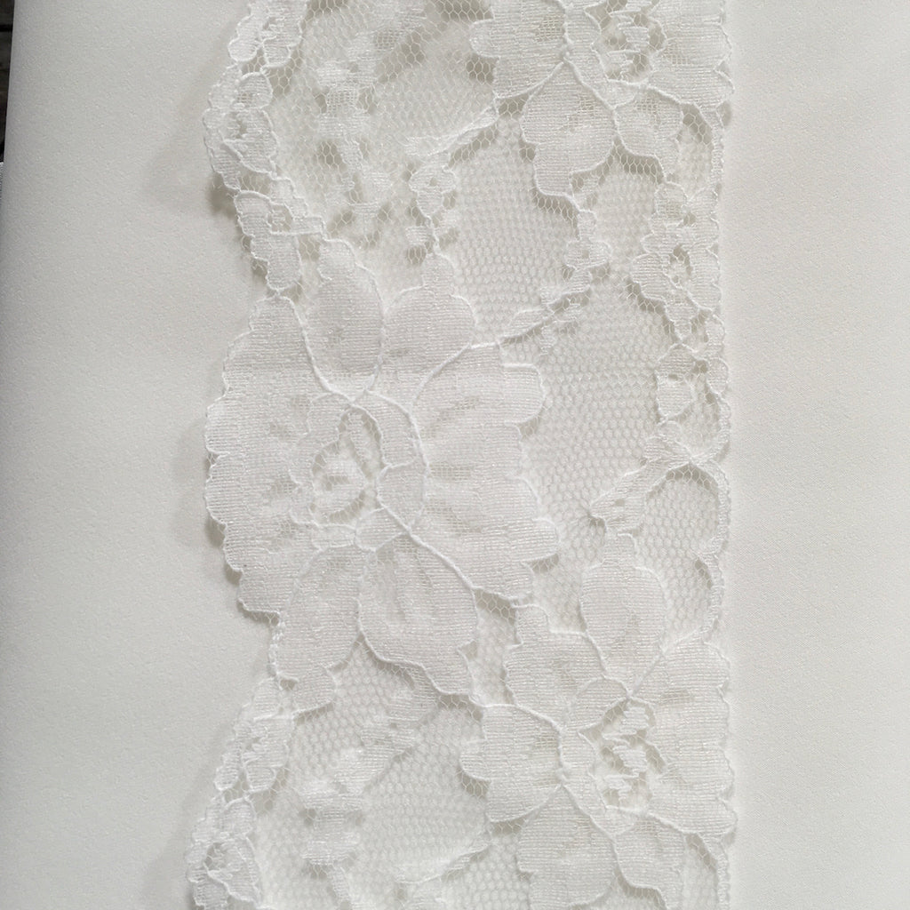 Ivory Trim - Extra Rosy | Sold by the half yard