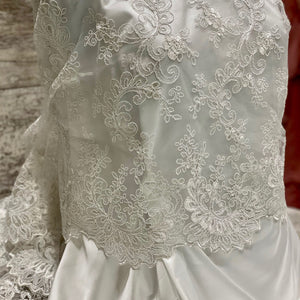 Bridal Lace Paisley Chapel  - Sold by the half yard