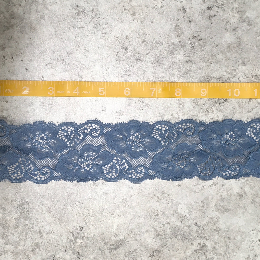 Trim Lace / Pretty Pansies Dusty Blue - Sold by the half yard