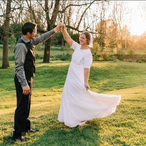 Vanessa Chiffon / Ivory | Sold by the half yard